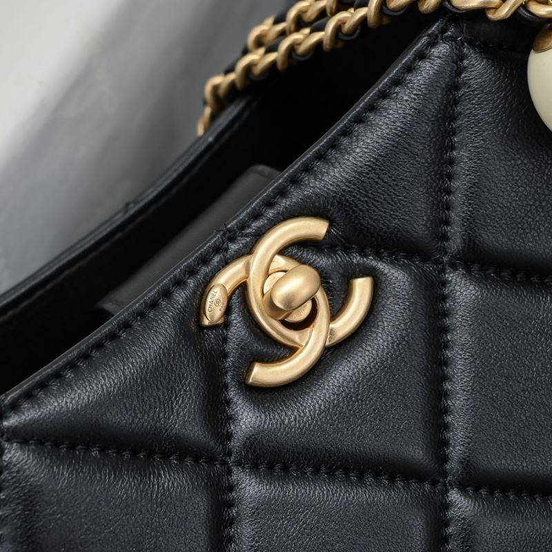 Ch**el hobo bags